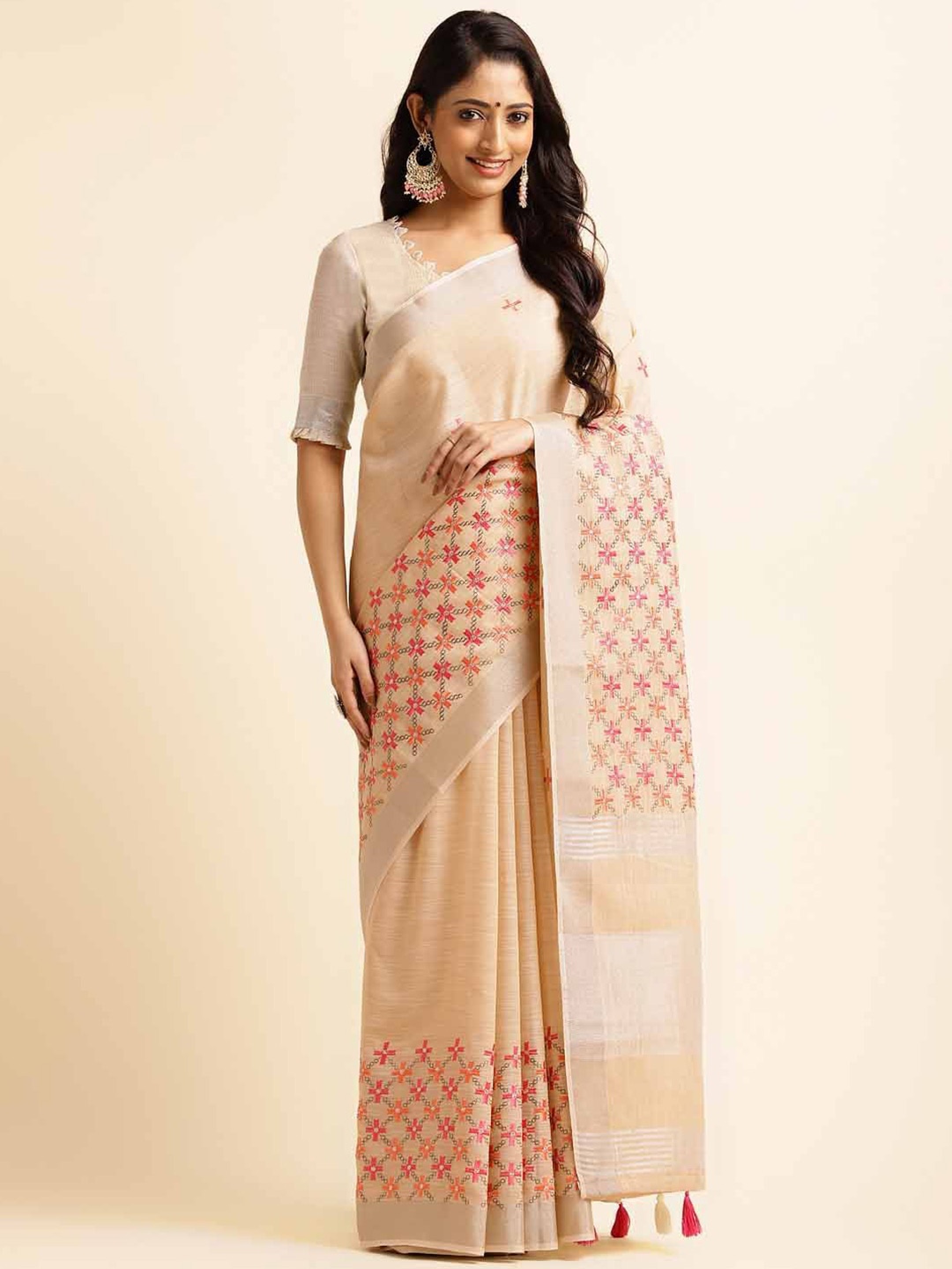 

Mitera Woven Design Linen Blend Handloom Saree, Beige