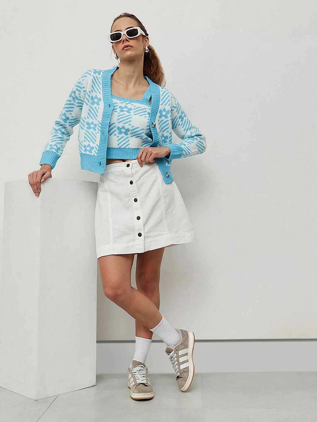 

STREET 9 Women Floral Printed Crop Cardigan, Turquoise blue