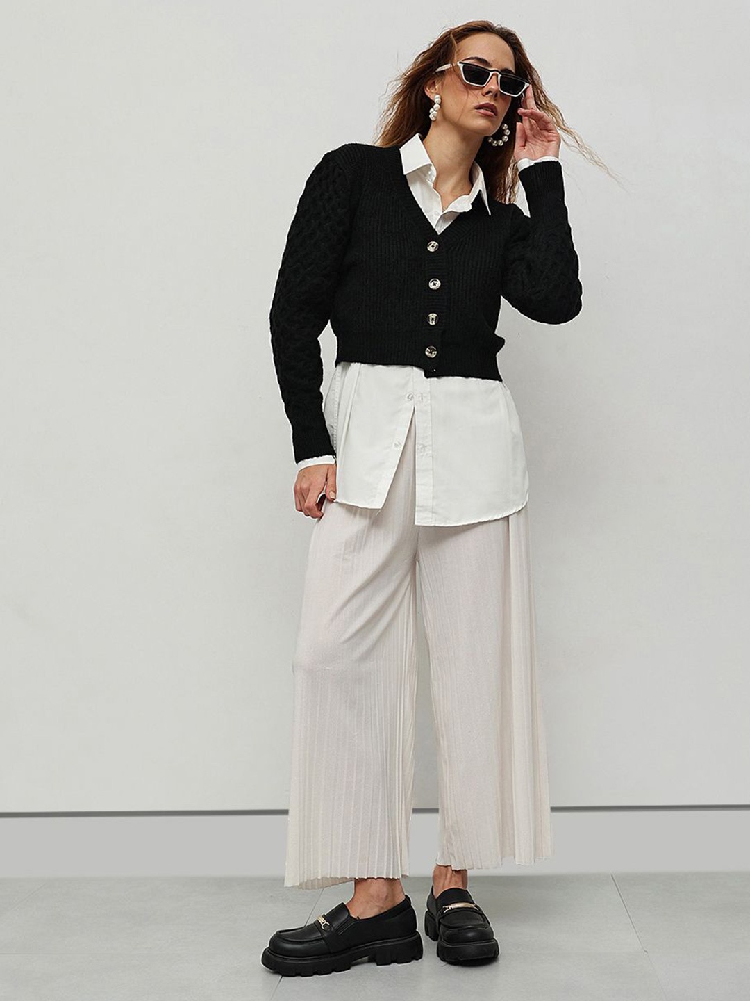 

STREET 9 Women Cable Knit Crop Cardigan, Black