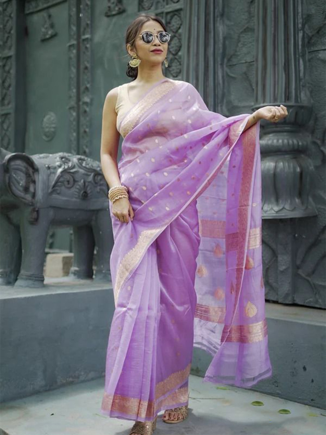 

STYLEELITE Woven Design Zari Pure Silk Saree, Lavender