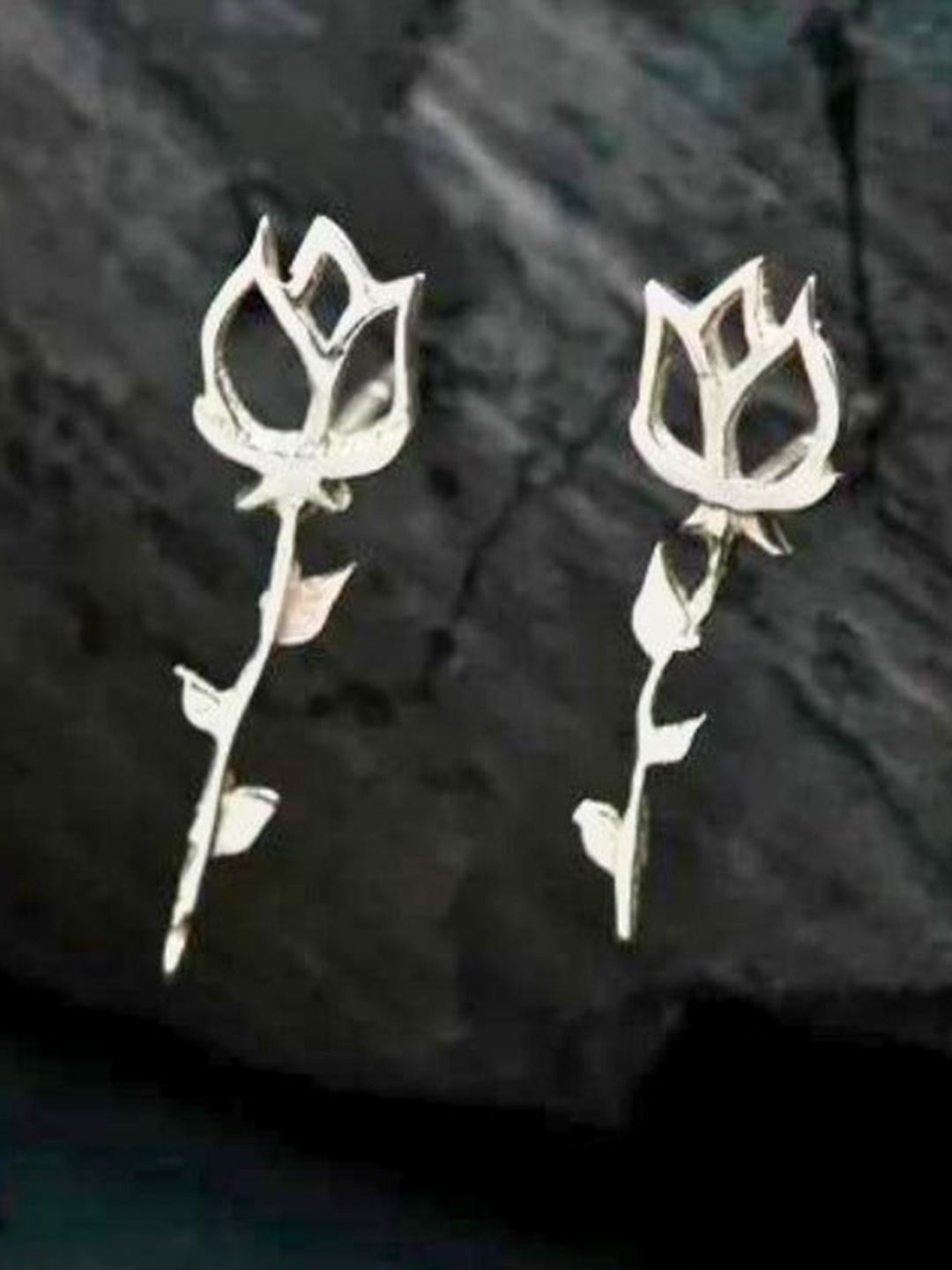 

House of Aadyaa 925 Sterling Silver Floral Studs Earrings
