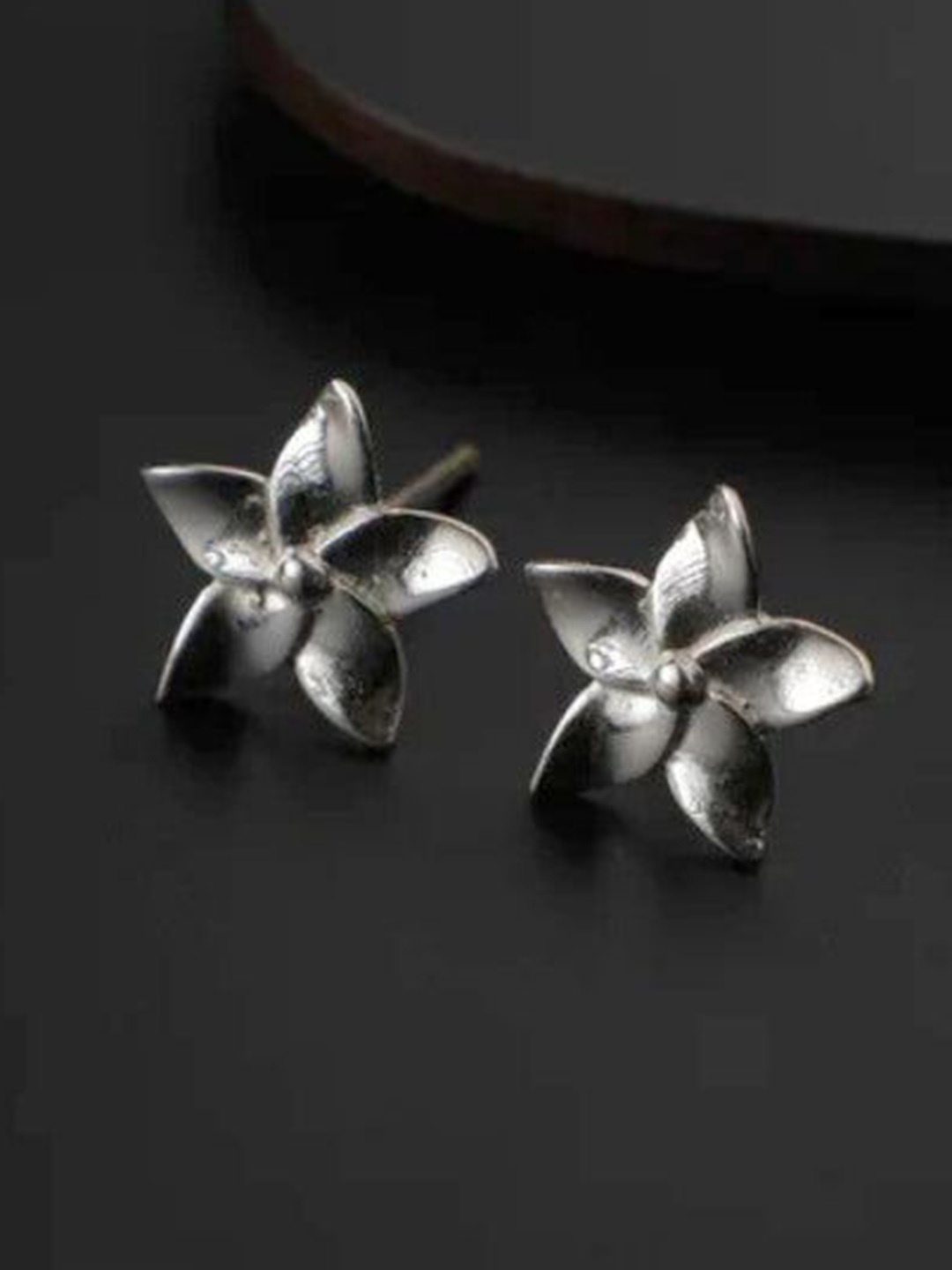 

House of Aadyaa 925 Sterling Silver Floral Studs Earrings