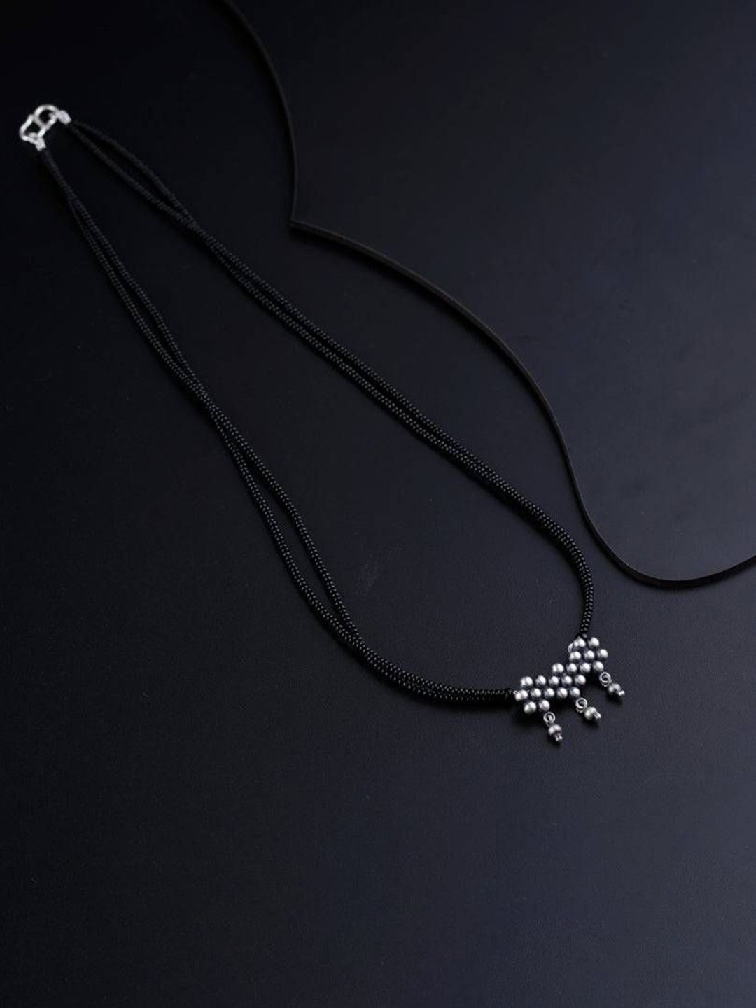 

House of Aadyaa Silver Artificial Beads Beaded Mangalsutra