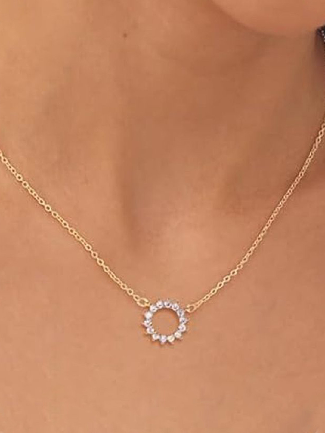 

StyleCast x Revolte Gold Toned Gold Plated Cubic Zirconia Studded Brass Chain