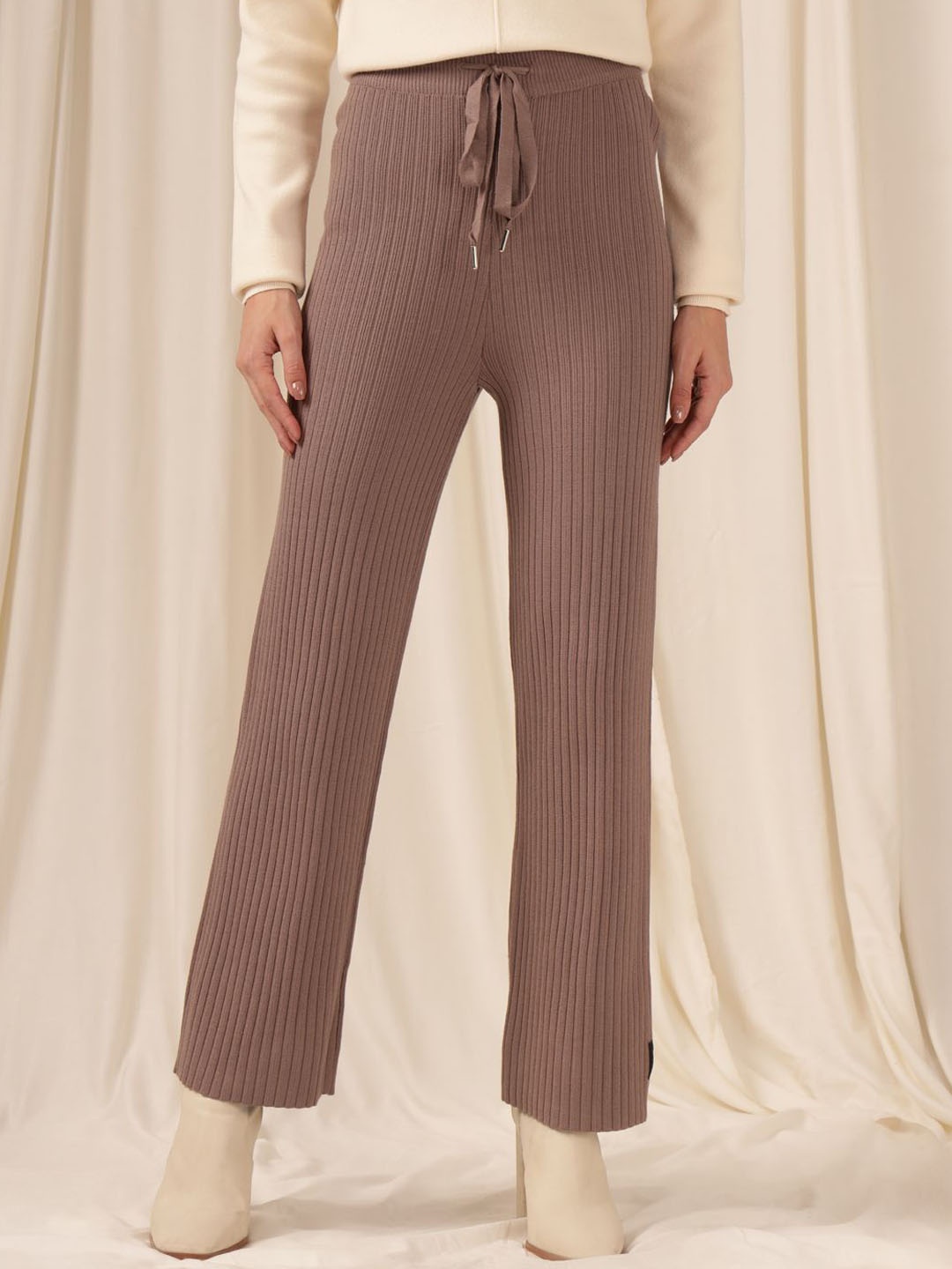 

Xpose Women Comfort Loose Fit High-Rise Trousers, Beige