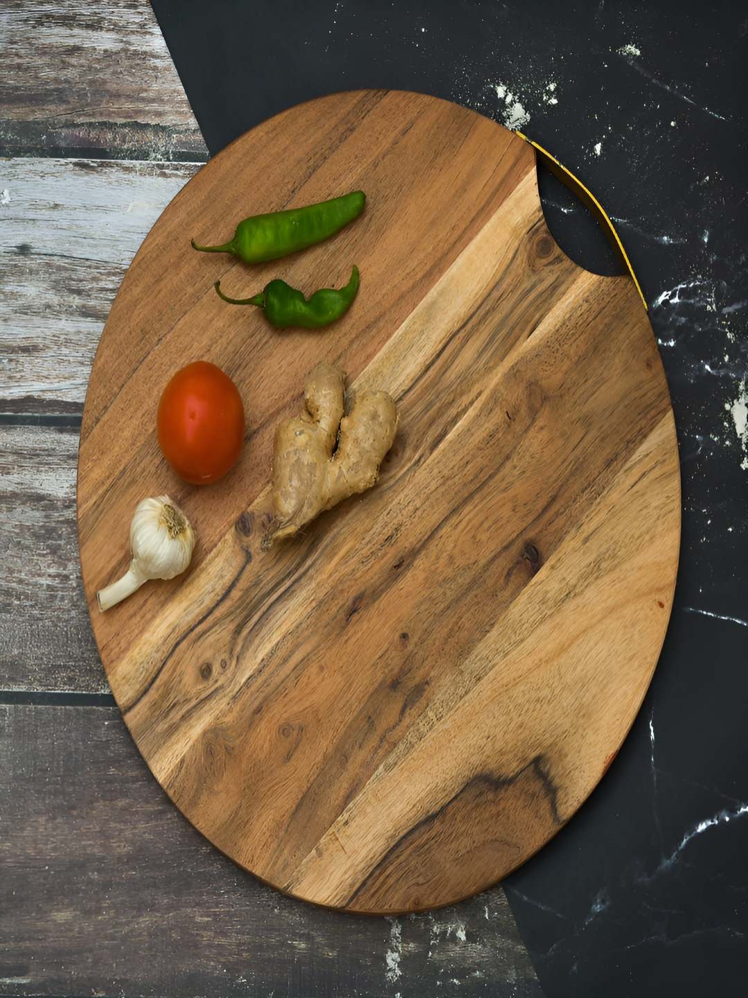 

oggn Brown & Gold Toned Wood Chopping Board