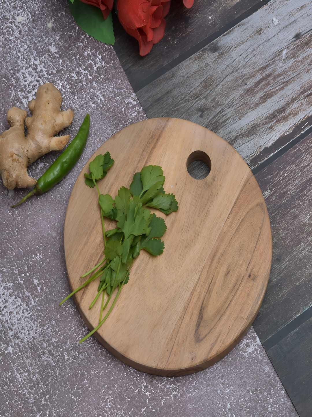 

oggn Brown Wood Chopping Board