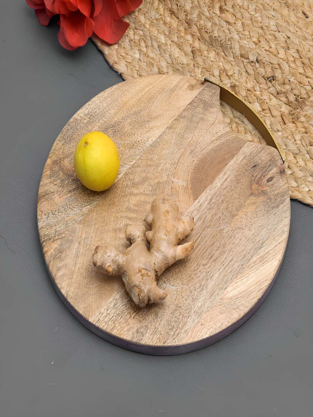 

oggn Brown Wood Chopping Board