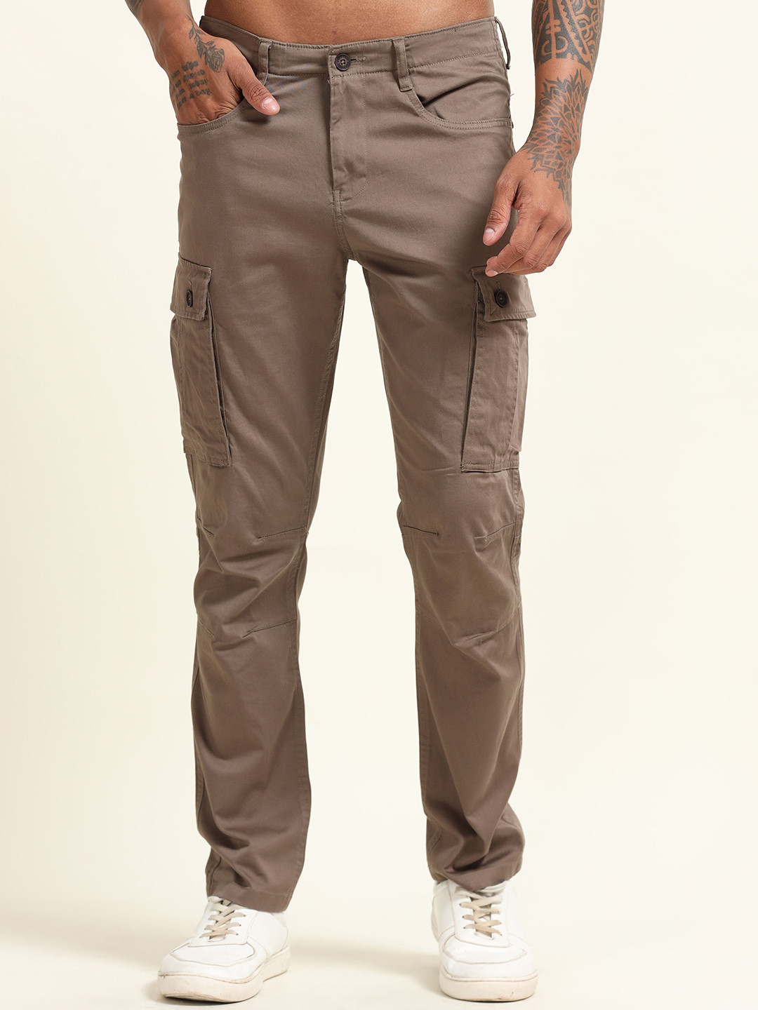 

RIGS AND RAGS Men Relaxed Cotton Cargos Trousers, Brown
