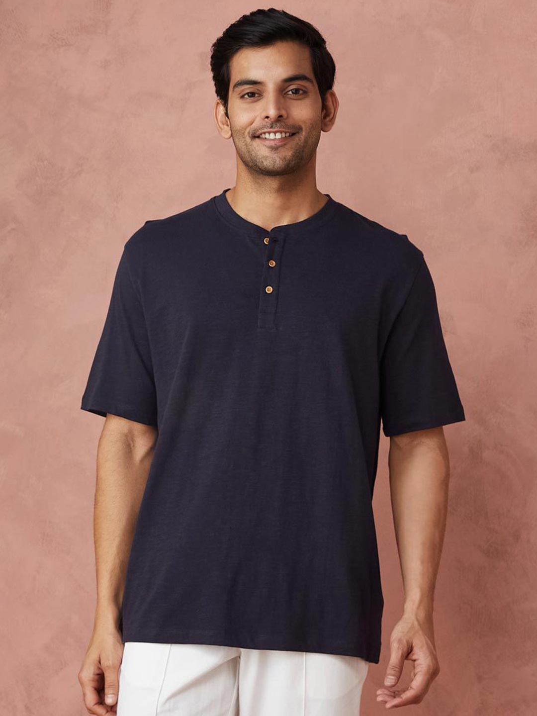 

Fabindia Men Solid Henley Neck Cotton T-shirt, Navy blue