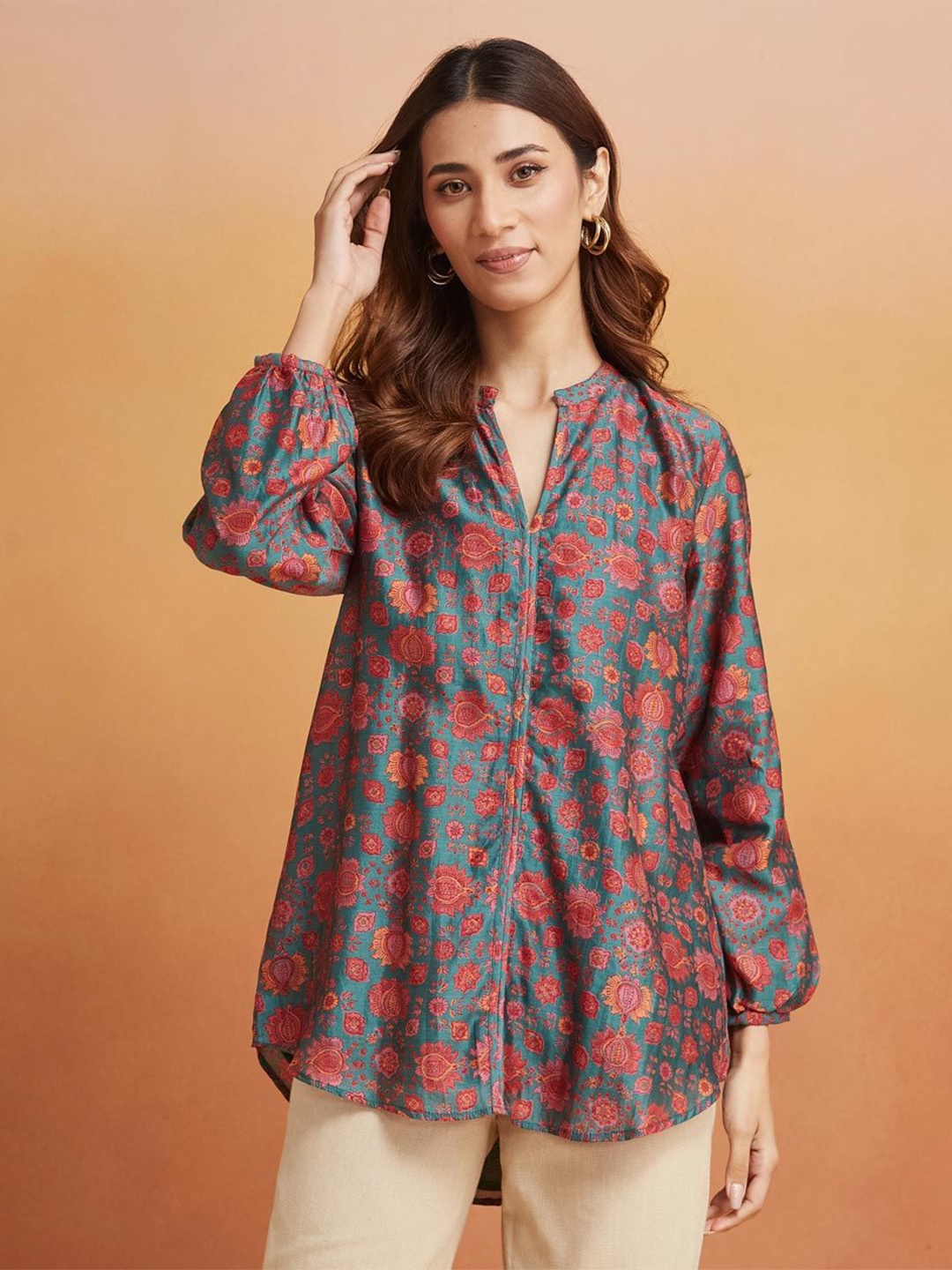 

Fabindia Women Floral Printed Mandarin Collar Tunic, Green
