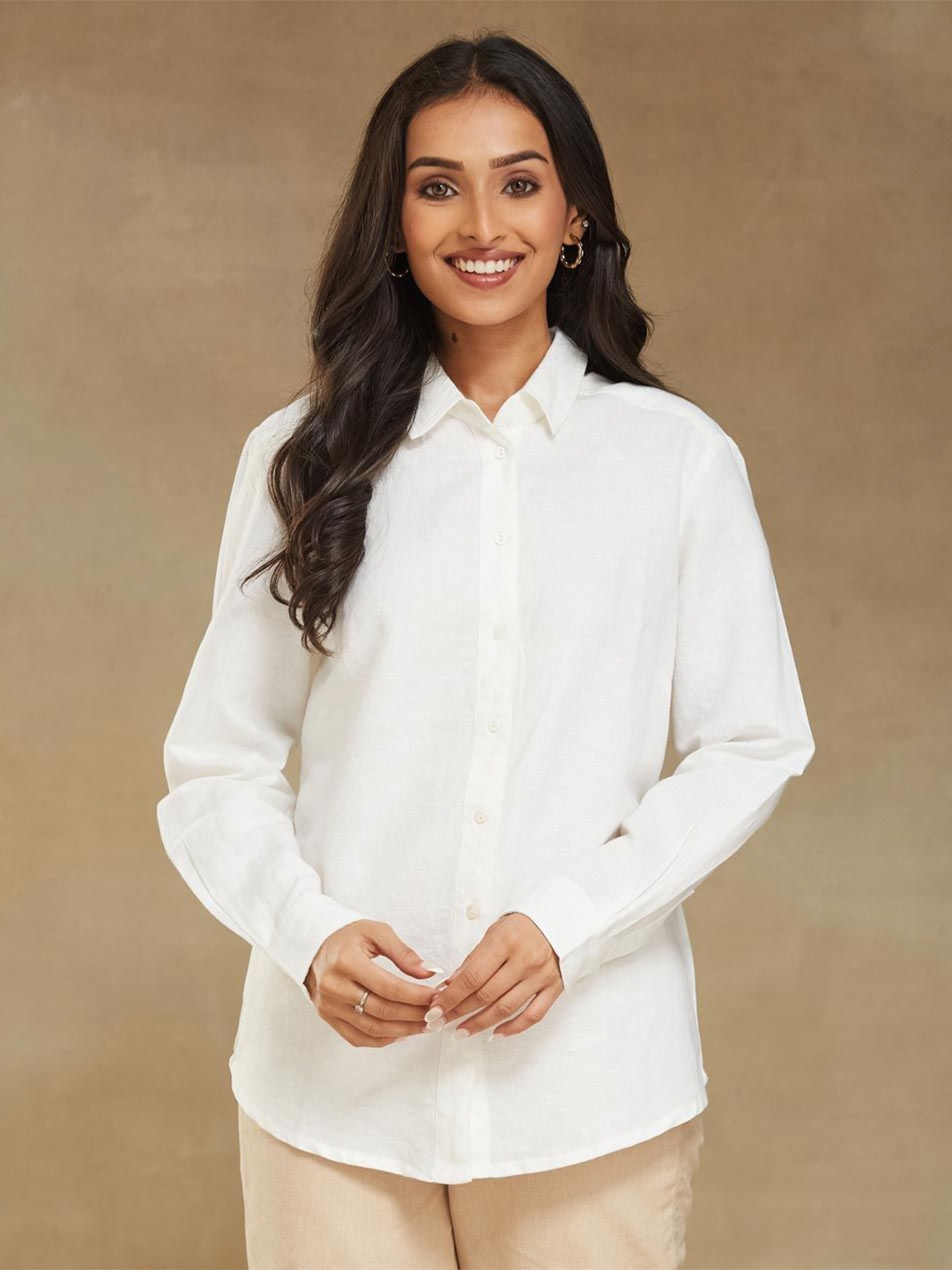 

Fabindia Women Spread Collar Solid Cotton Linen Casual Shirt, White