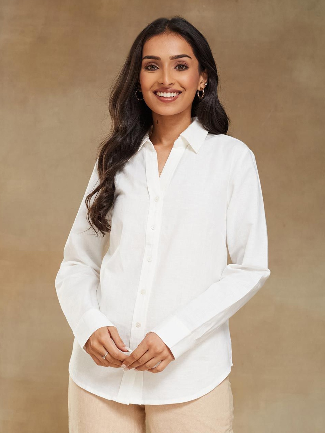 

Fabindia Women Spread Collar Solid Cotton Linen Slim Fit Casual Shirt, White