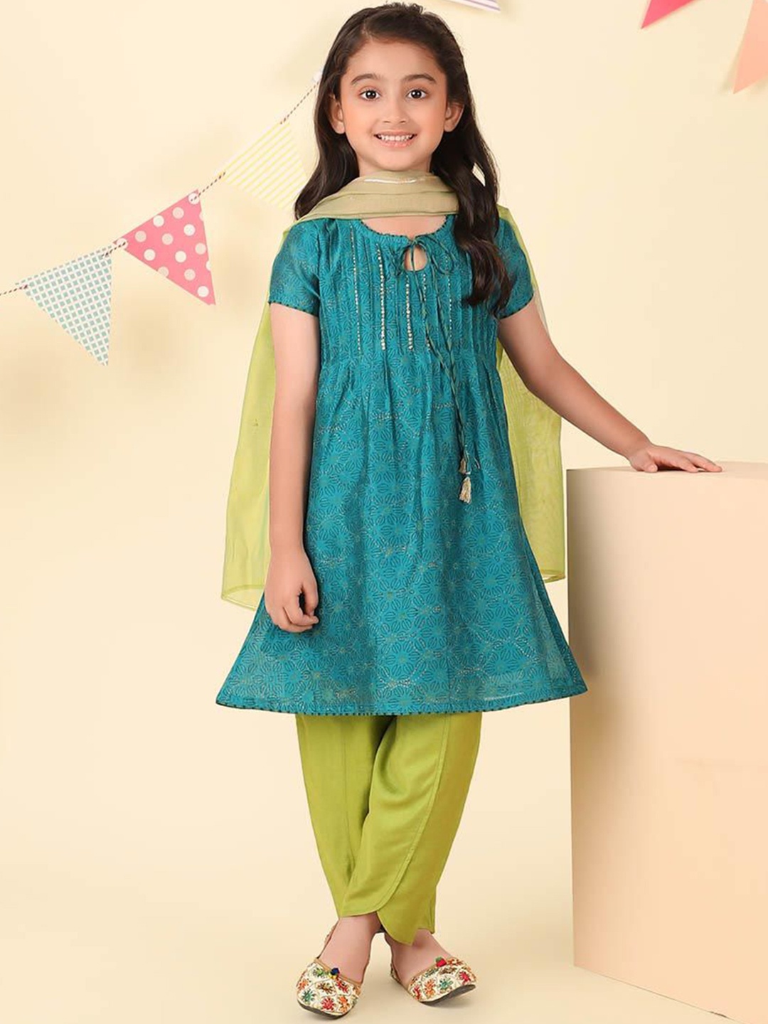

Fabindia Girls Ethnic Motifs Printed Cotton Silk A-Line Kurta with Salwar & Dupatta, Teal