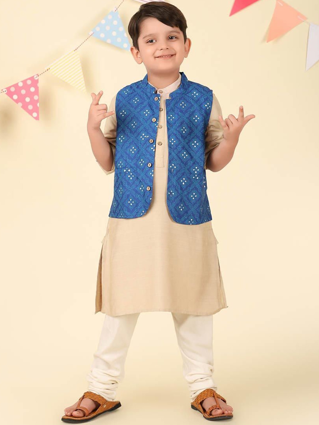 

Fabindia Boys Ethnic Motifs Printed Mandarin Collar A-Line Kurta With Nehru Jacket, Beige
