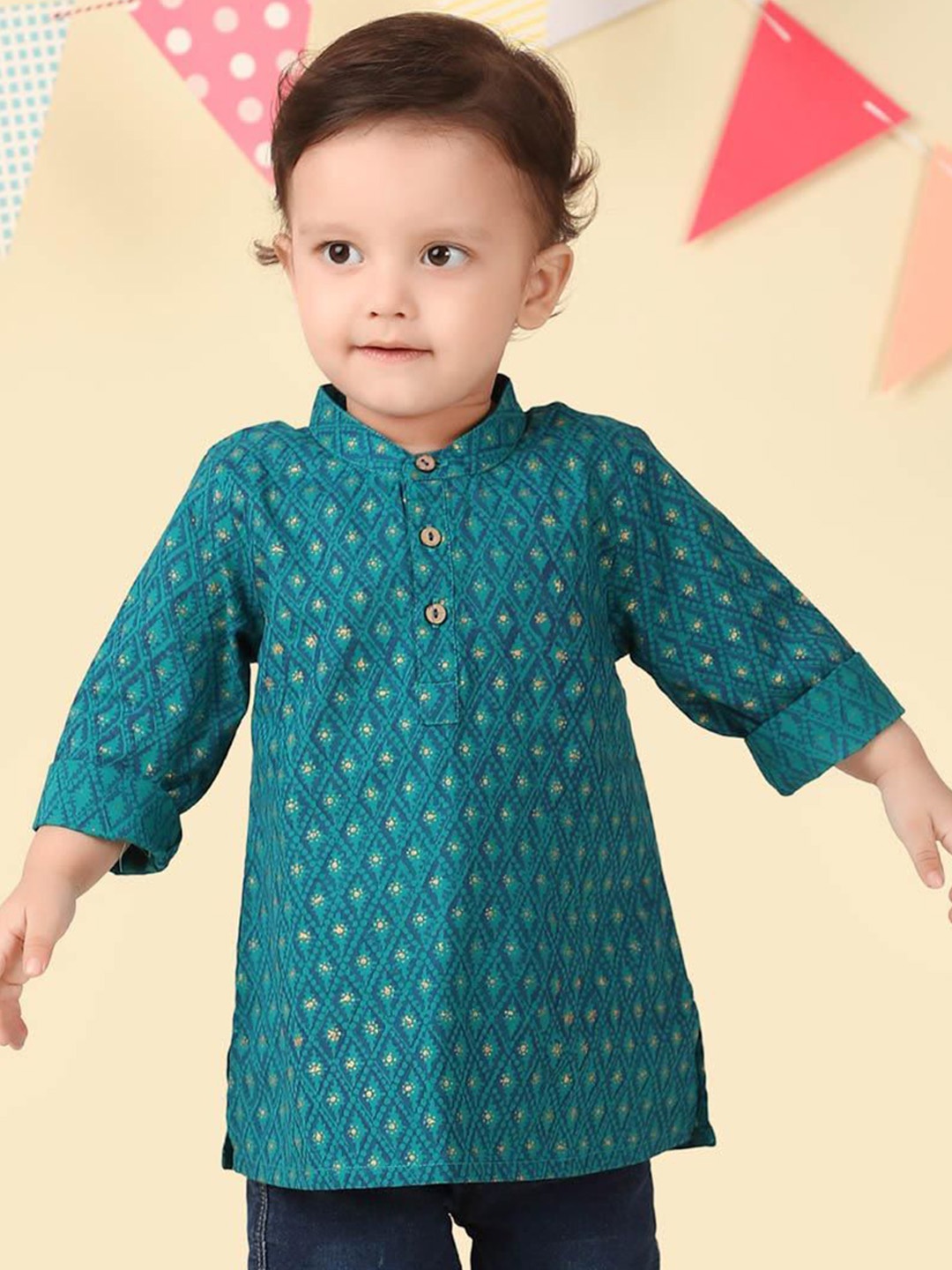 

Fabindia Boys Ethnic Motifs Printed Band Collar Cotton Straight Kurta, Teal