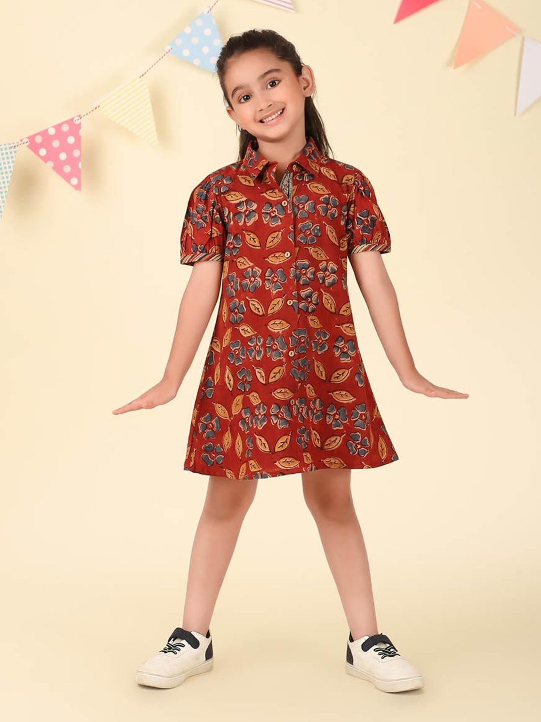

Fabindia Girls Floral Printed A-Line Dress, Red