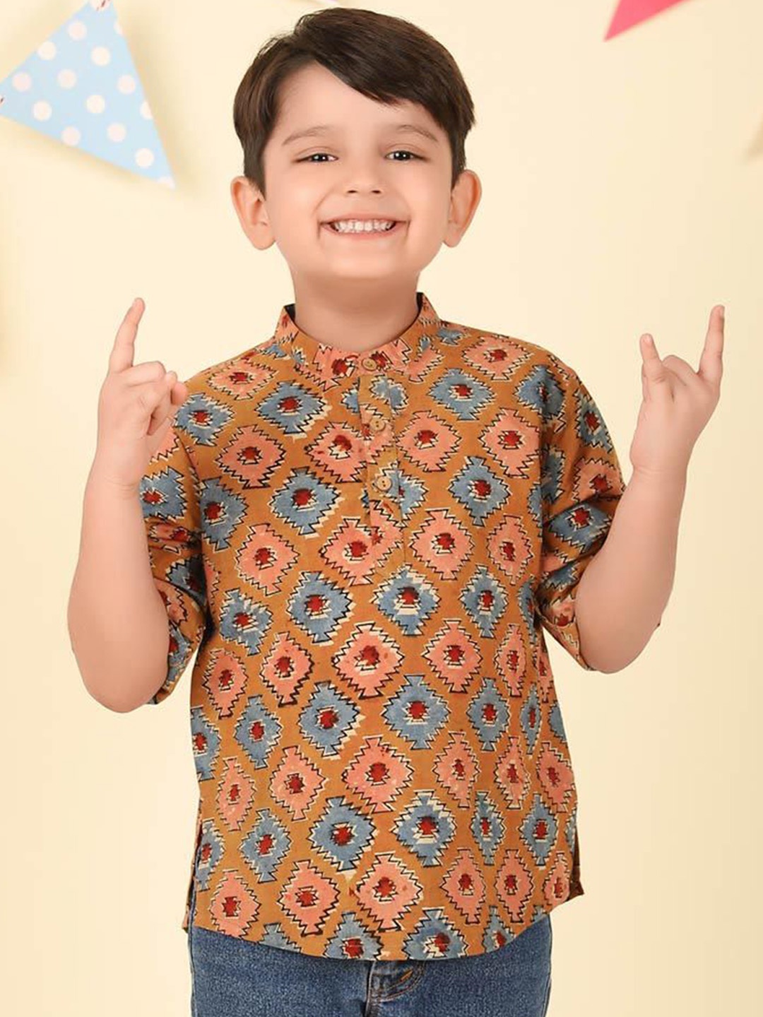 

Fabindia Boys Geometric Printed Mandarin Collar Cotton Kurta, Mustard