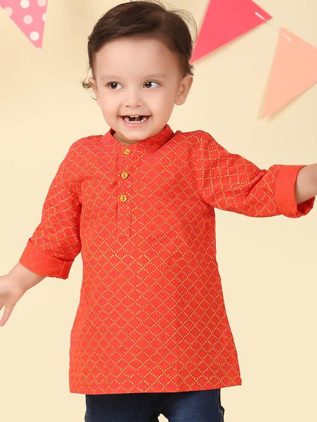 

Fabindia Boys Geometric Block Printed Roll-Up Sleeves Cotton A-Line Kurta, Coral