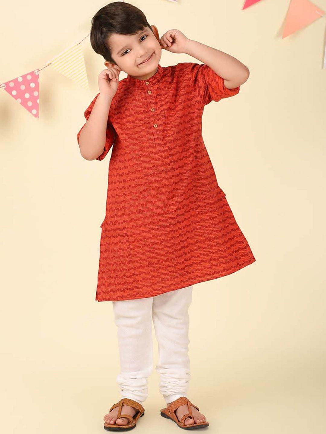 

Fabindia Boys Ethnic Motifs Printed Band Collar Cotton Straight Kurta, Red