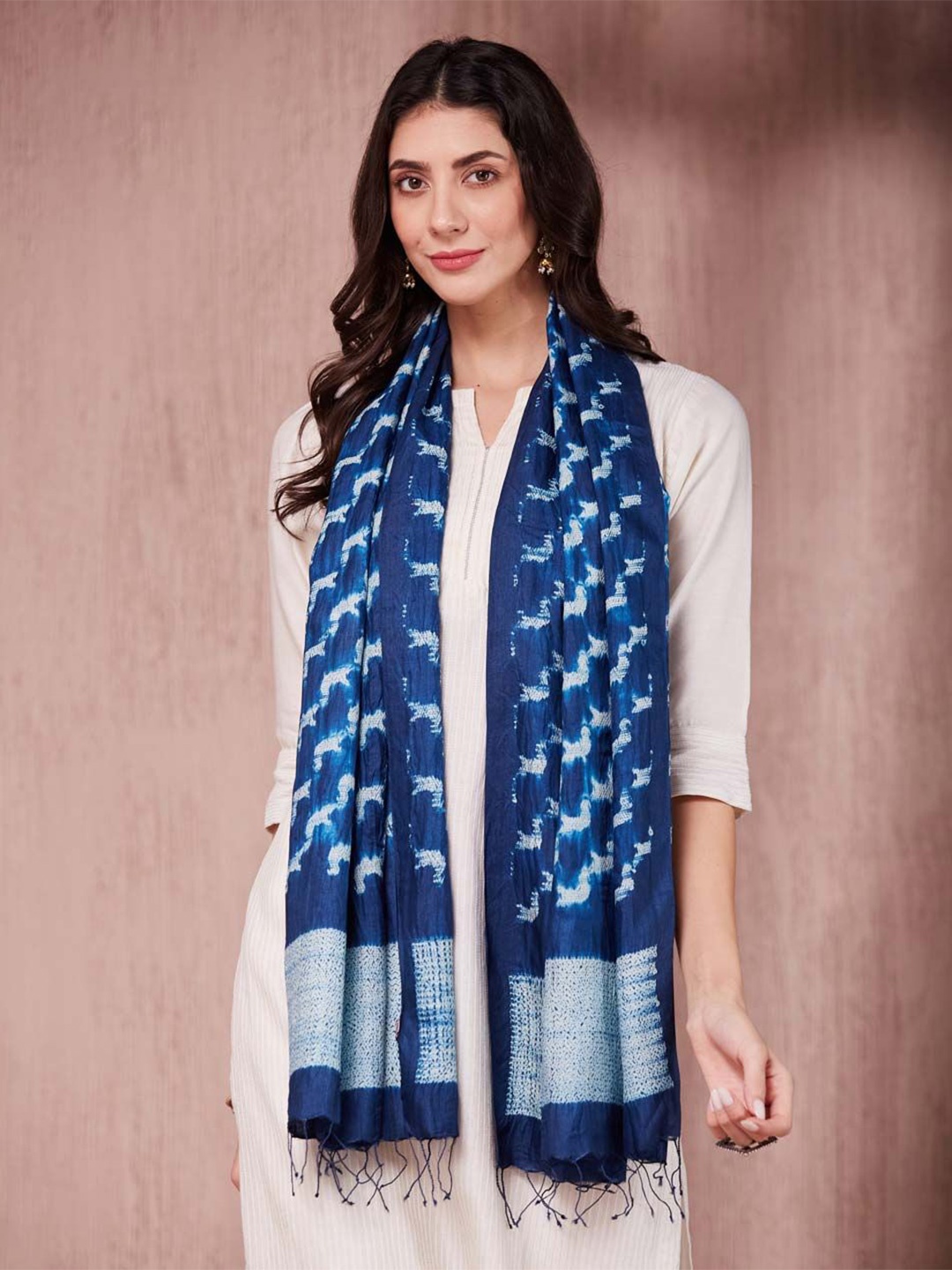 

Fabindia Women Printed Stole with Tasselled, Blue