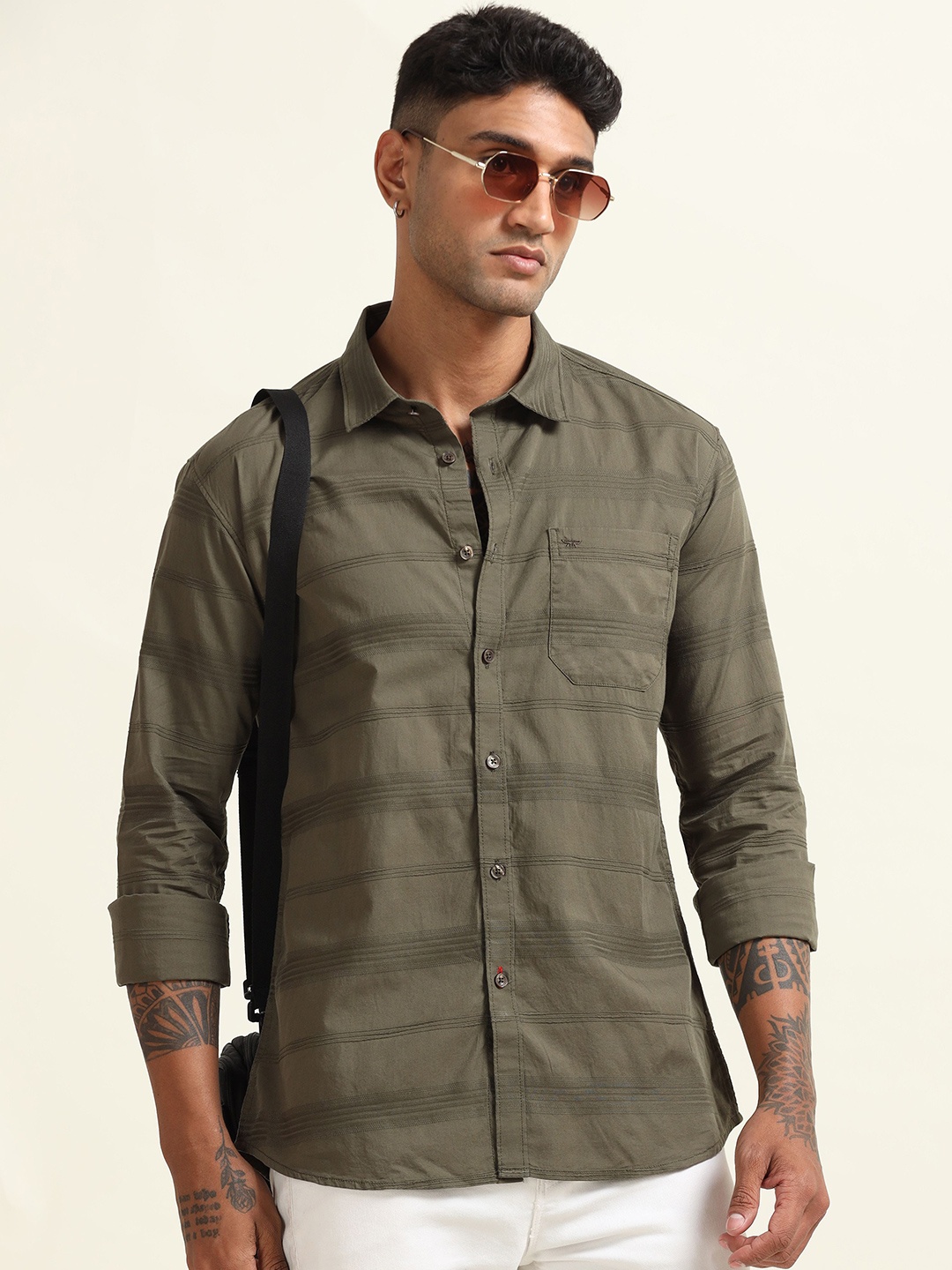 

RIGS AND RAGS Men Original Spread Collar Textured Cotton Casual Shirt, Green