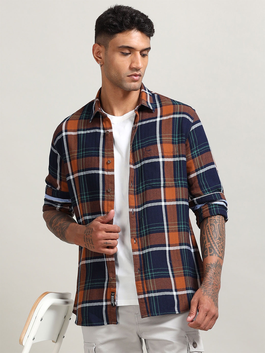 

RIGS AND RAGS Men Custom Spread Collar Tartan Checked Cotton Casual Shirt, Navy blue