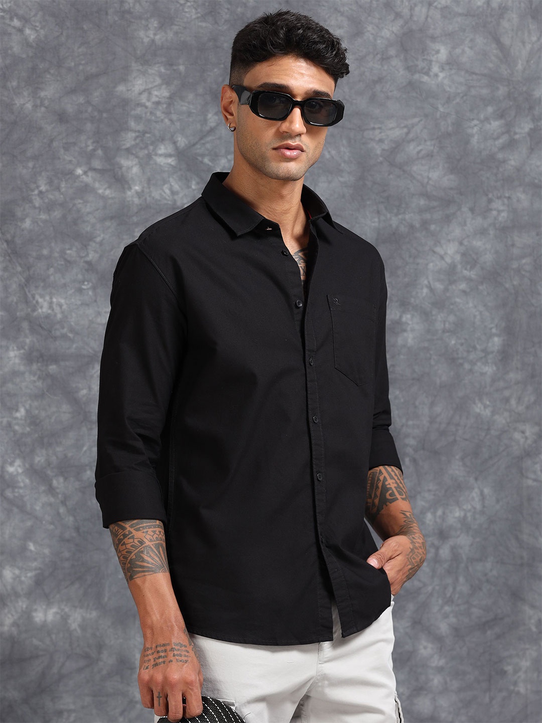

RIGS AND RAGS Men Classic Spread Collar Solid Cotton Casual Shirt, Black
