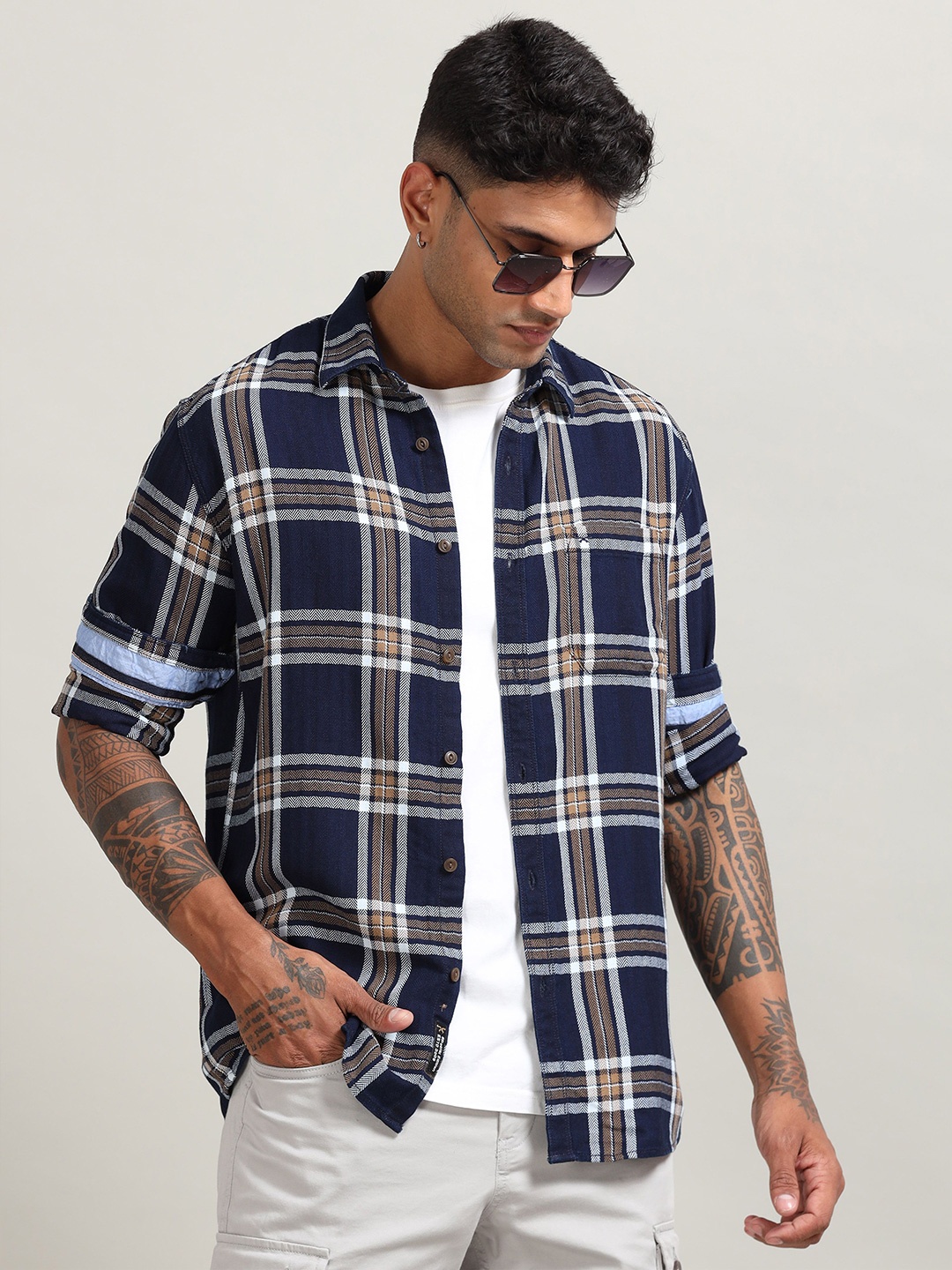 

RIGS AND RAGS Men Custom Spread Collar Tartan Checked Cotton Casual Shirt, Navy blue