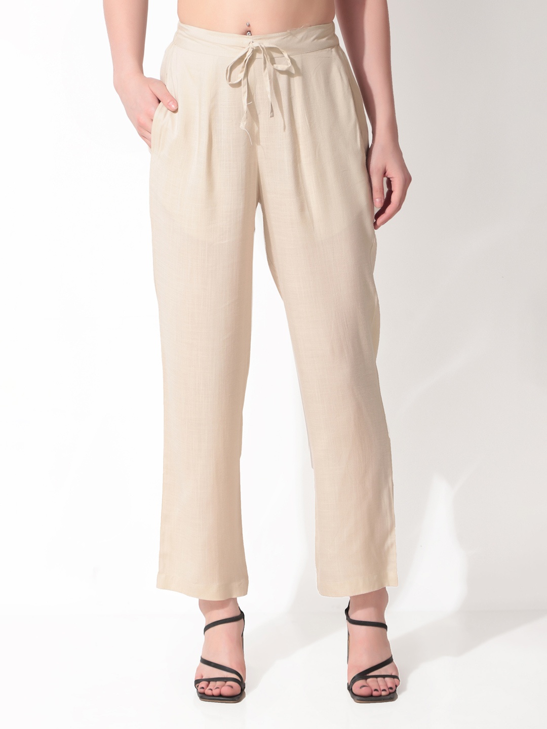 

Seryeon Women Mid Rise Parallel Trousers, Beige