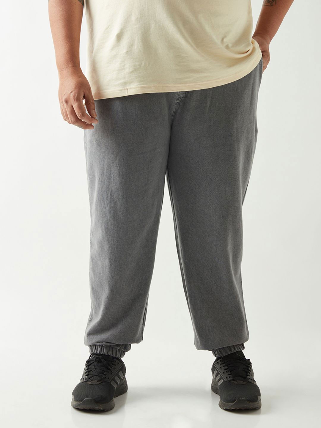 

Bewakoof AIR Men 1.0 Relaxed-Fit Oversized Plus Size Acid Wash Mid Rise Joggers, Grey