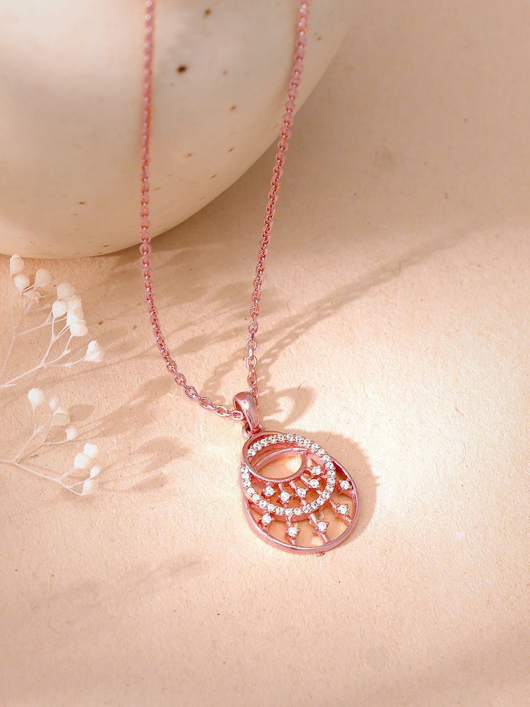

GIVA 925 Sterling Silver Rose Gold-Plated Contemporary Pendants with Chains