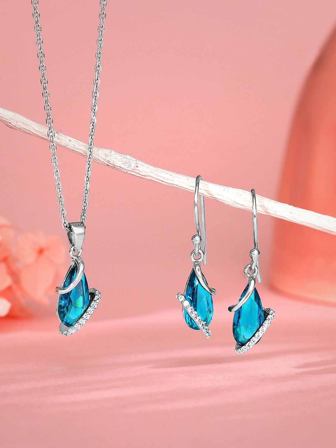 

GIVA 925 Sterling Silver Rhodium-Plated Stone-Studded Jewellery Set