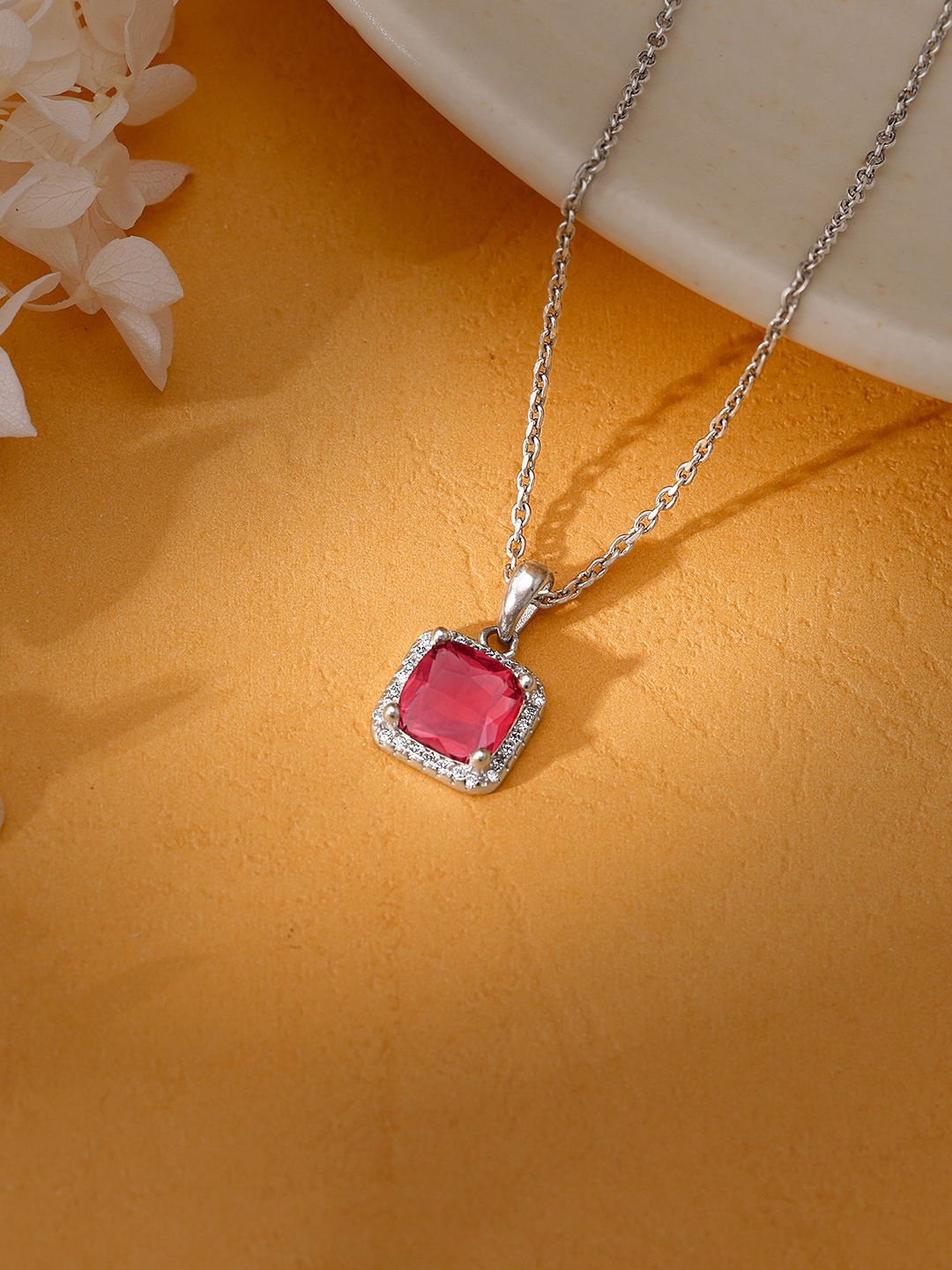

GIVA 925 Sterling Silver Rhodium-Plated Contemporary Pendants with Chains