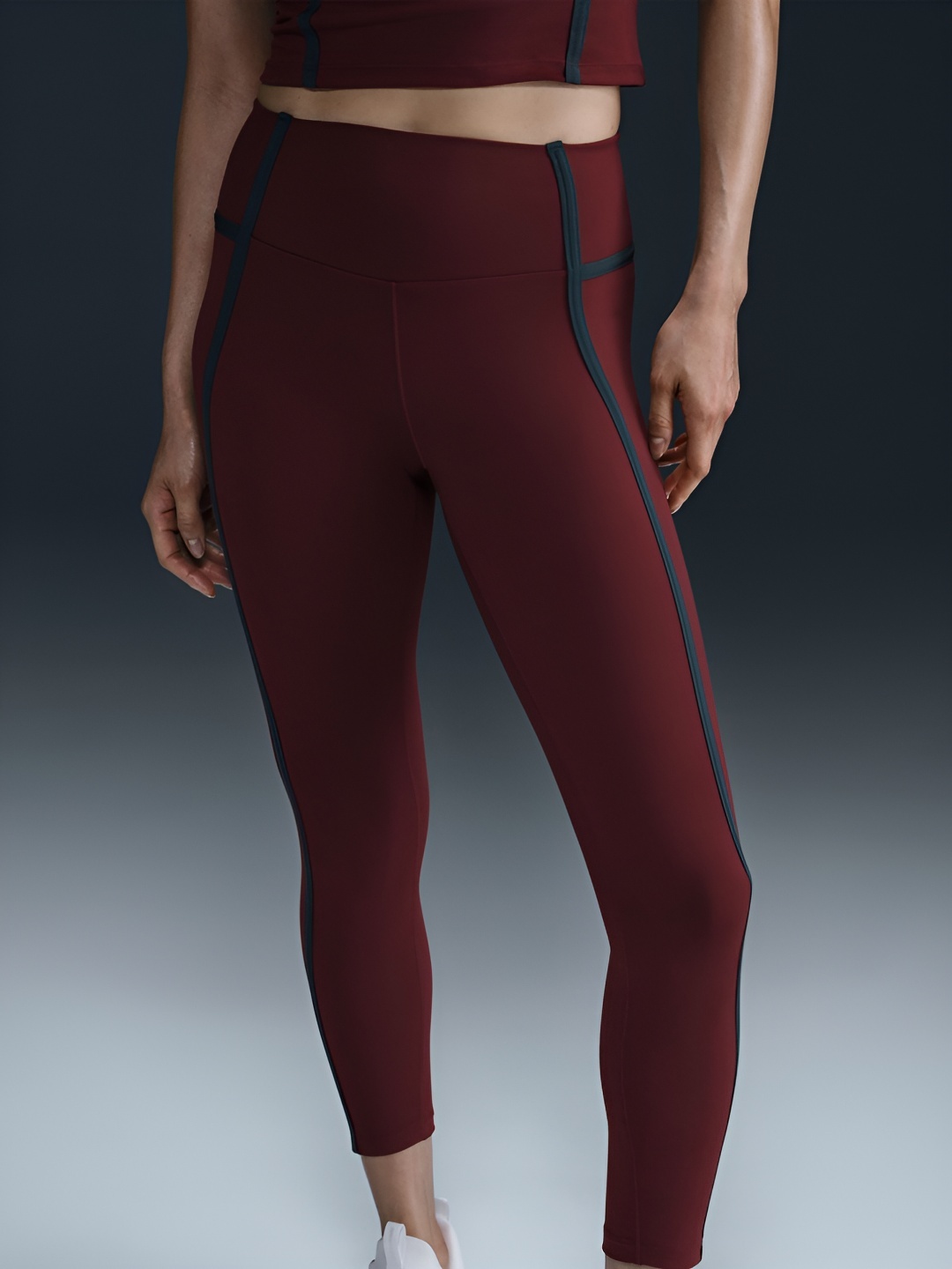 

Nike Women High-Waisted Three-Fourth Length Leggings, Red