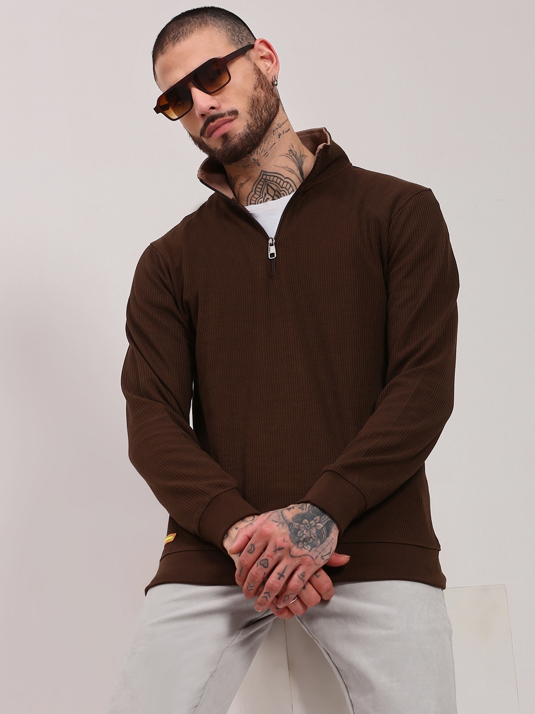 

SHOWOFF Men Ribbed Half Zipper Pullover, Brown