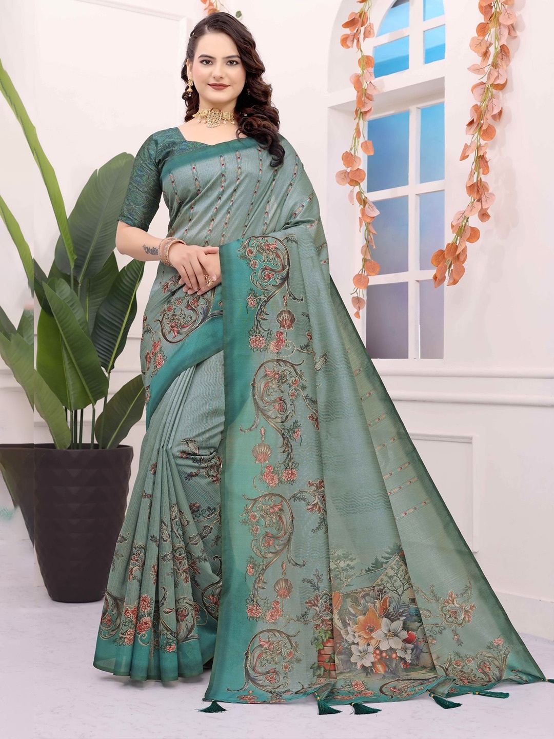 

HEER FASHION Kalamkari Silk Blend Tussar Saree, Green