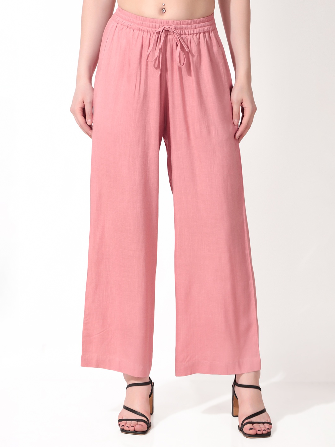 

Seryeon Women Flared Trousers, Pink