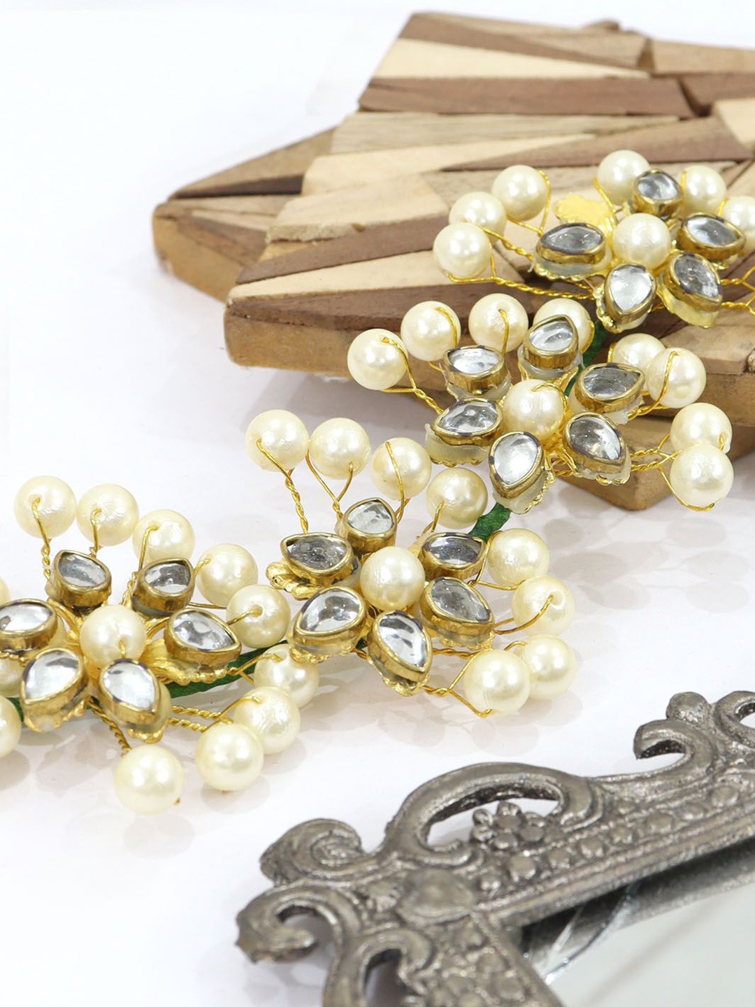 

FIMBUL Women Embellished Hair Tiara, Gold
