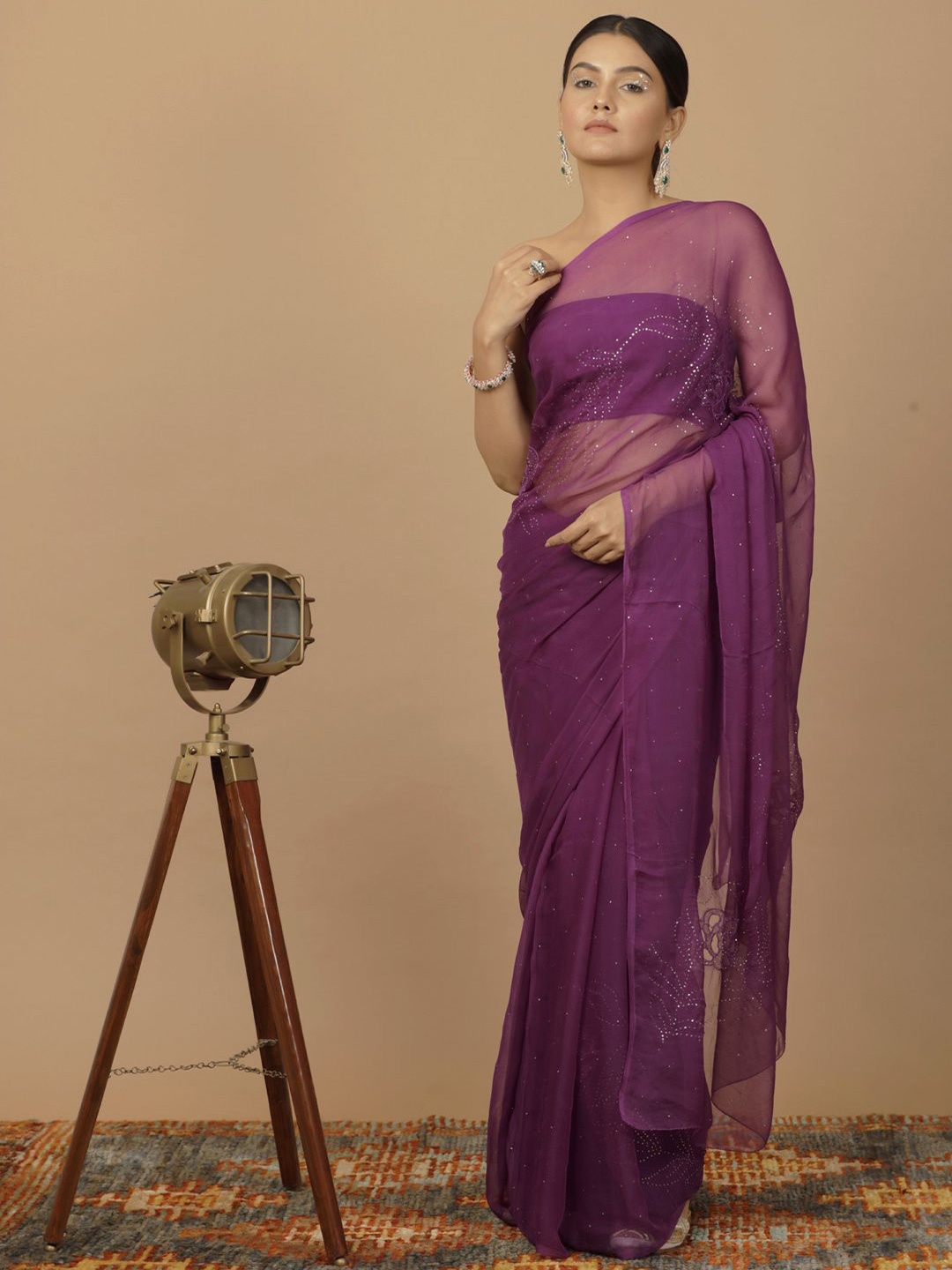 

Geroo Luxe Embellished Mukaish Pure Chiffon Saree, Purple