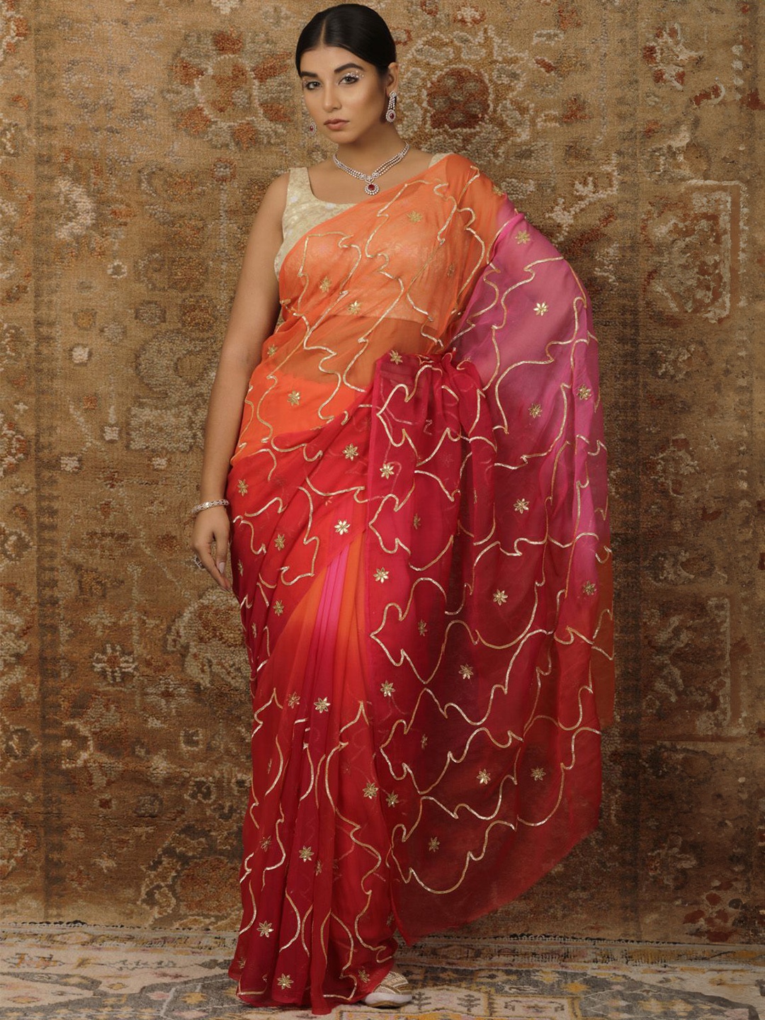 

Geroo Luxe Ombre Embellished Pure Chiffon Heavy Work Saree, Magenta