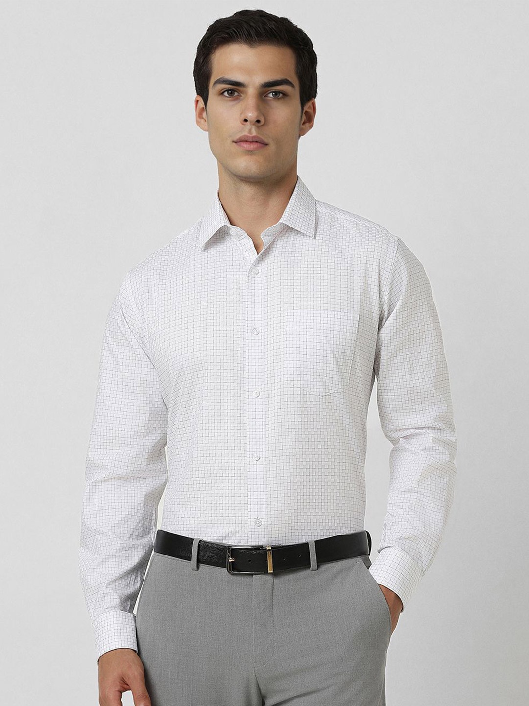 

Van Heusen Men Speread Collar Geometric Printed Cotton Slim Fit Formal Shirt, White