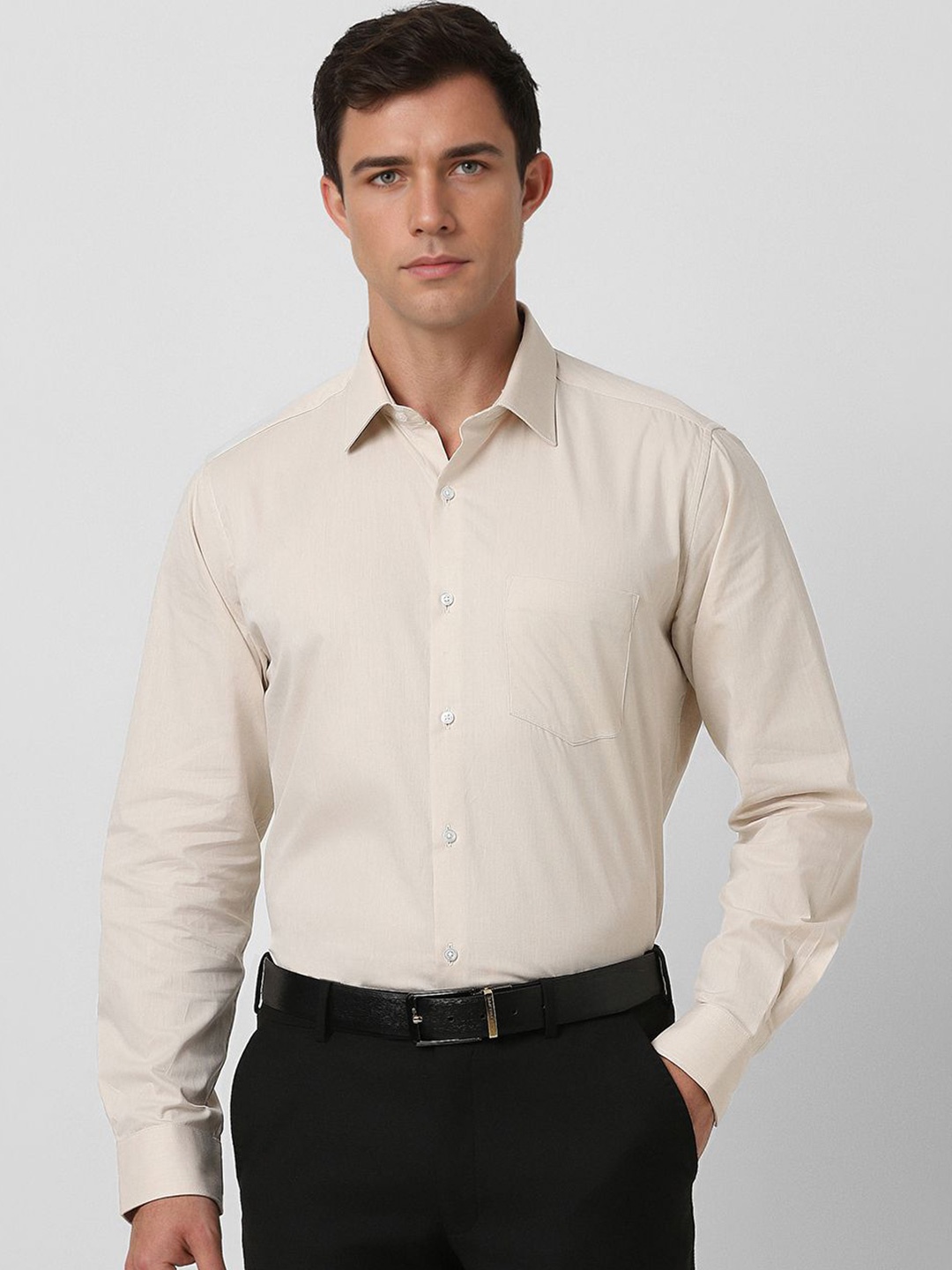 

Van Heusen Men Speread Collar Solid Cotton Formal Shirt, Beige