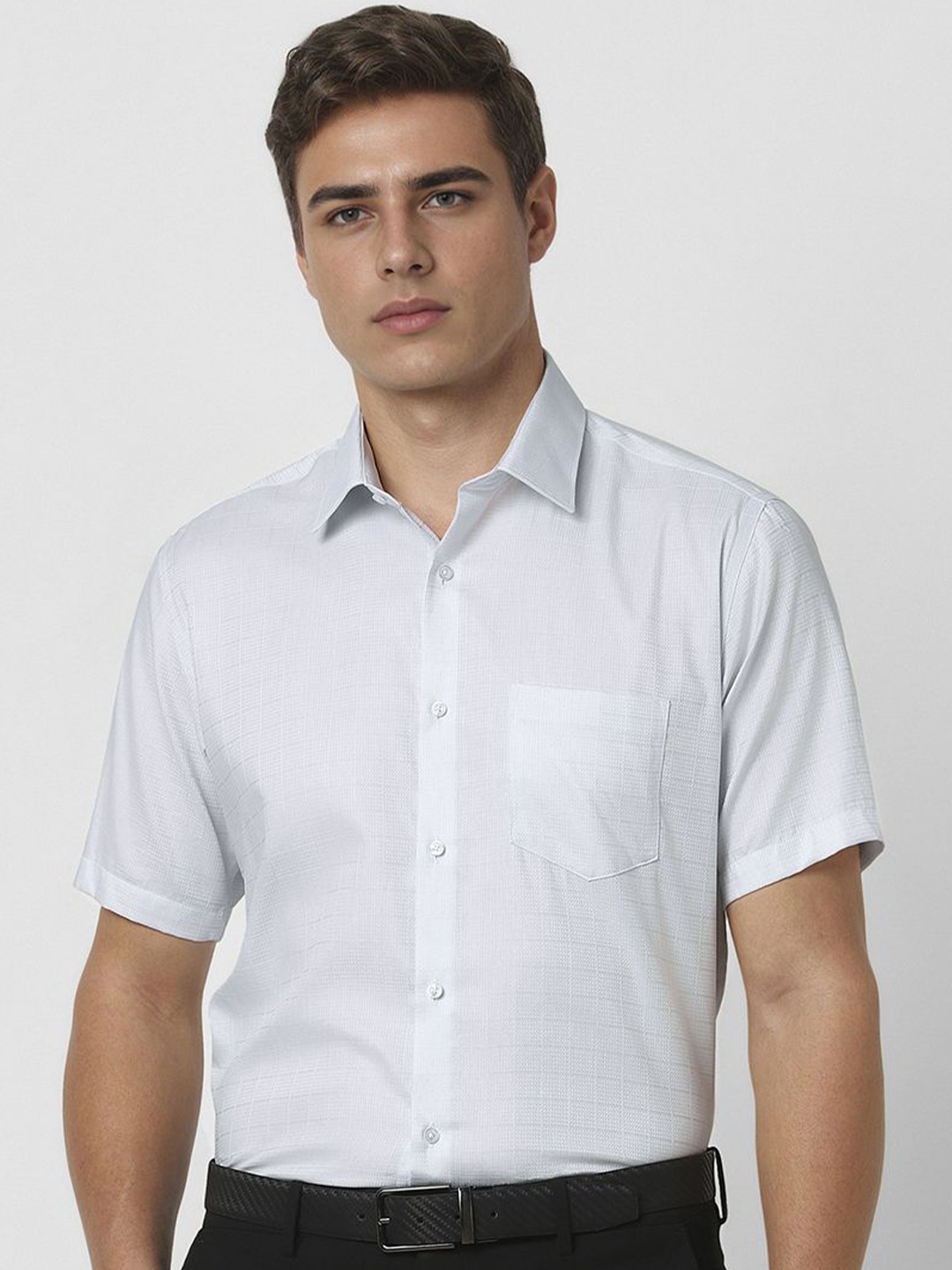 

Van Heusen Men Spread Collar Solid Cotton Formal Shirt, White