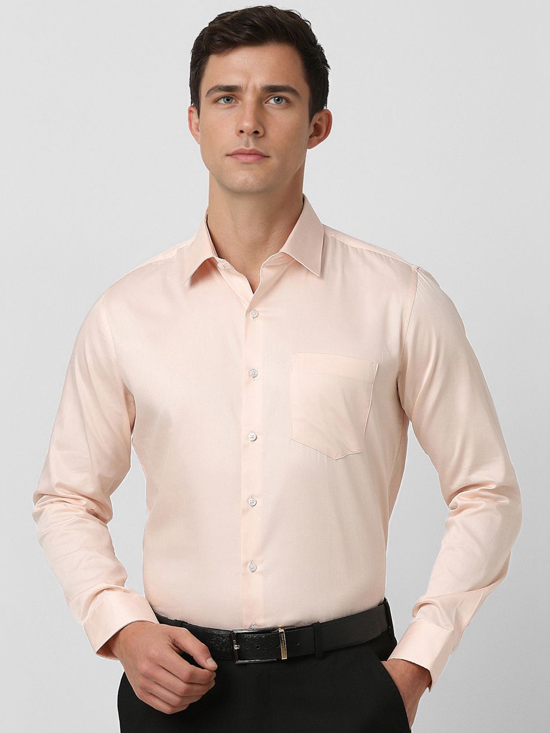 

Van Heusen Men Spread Collar Solid Cotton Slim Fit Formal Shirt, Peach