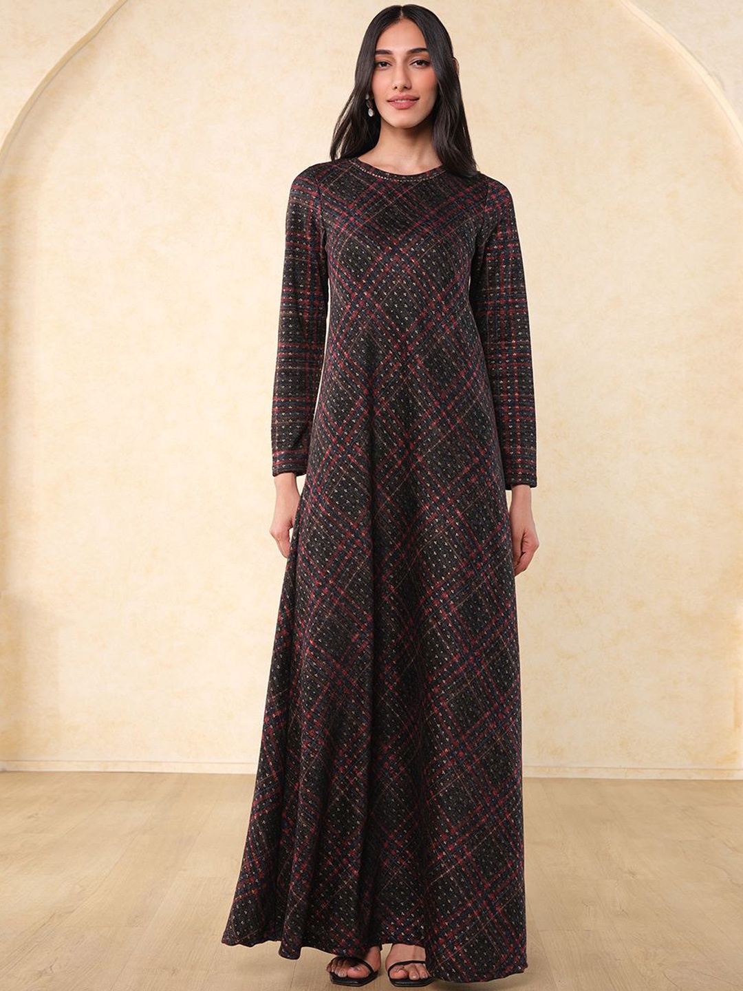 

Global Desi Women Printed A-Line Maxi Ethnic Dresses, Grey