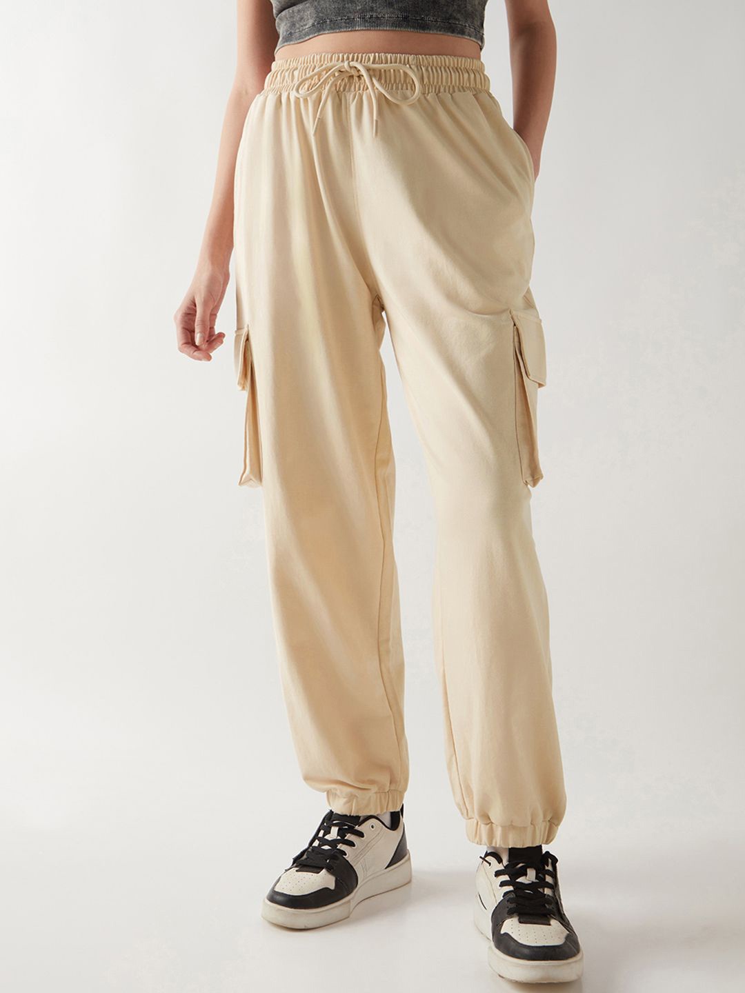 

Bewakoof AIR Women Relaxed Fit Cargo Joggers, Beige