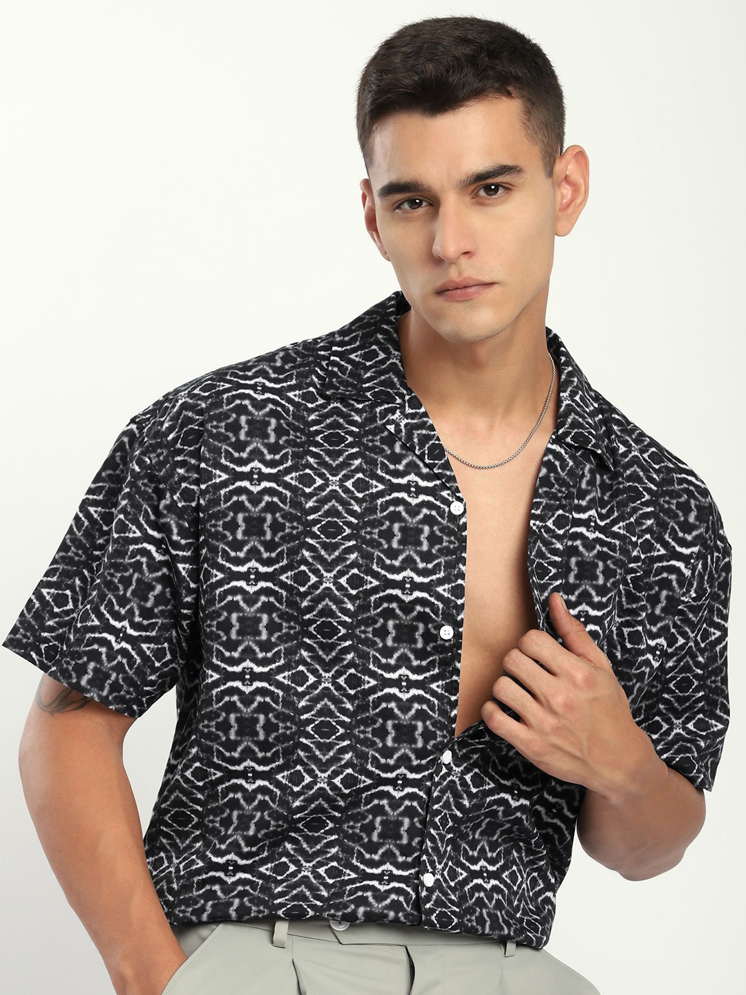 

Beyoung Men Cuban Collar Abstract Printed Cotton Relaxed Fit Casual Shirt, Black