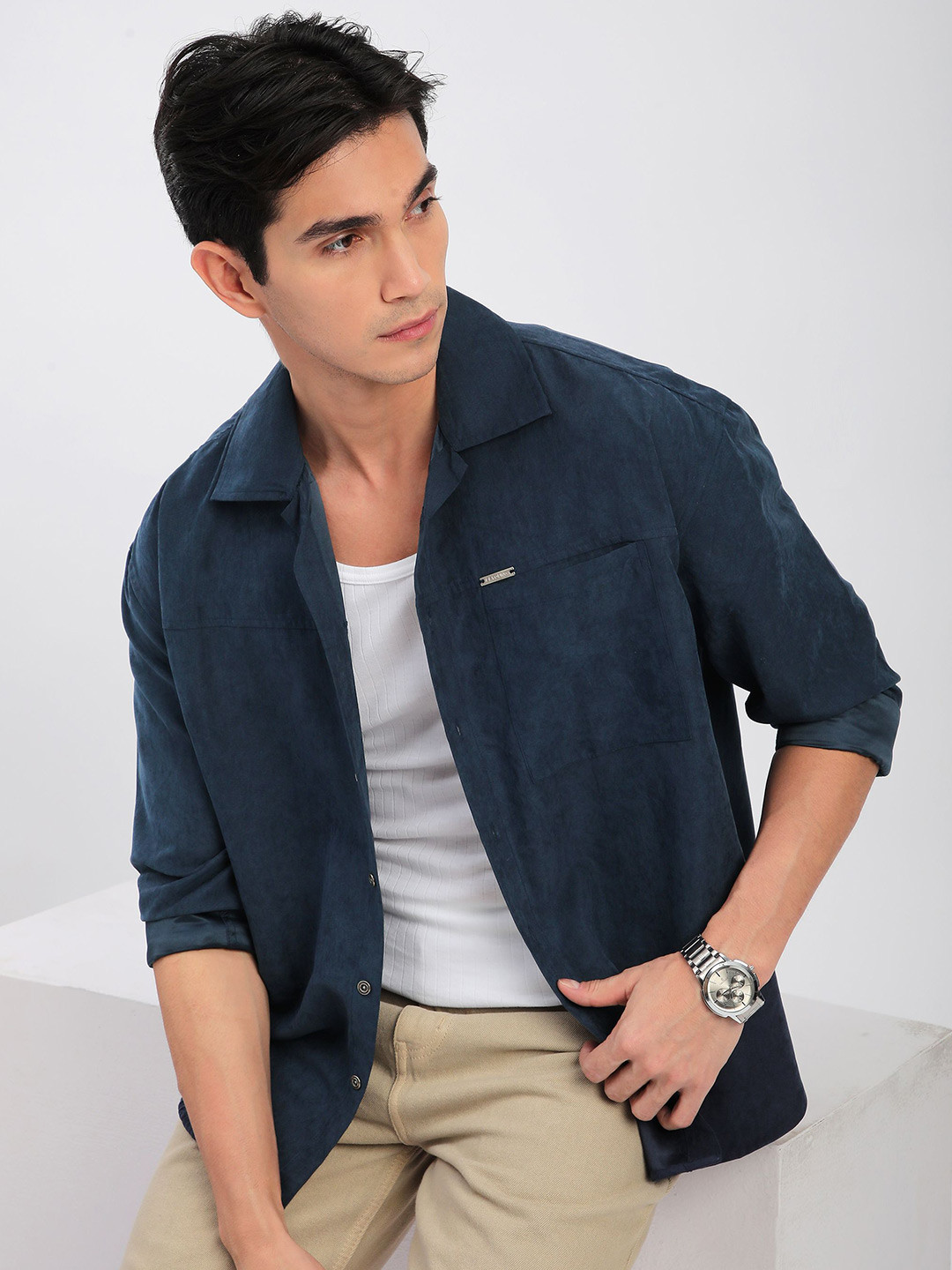 

Beyoung Men Cuban Collar Solid Relaxed Fit Casual Shirt, Navy blue