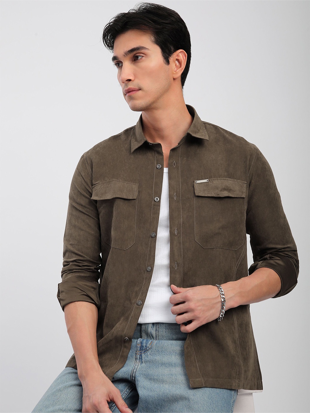 

Beyoung Men Spread Collar Solid Relaxed Fit Casual Shirt, Brown